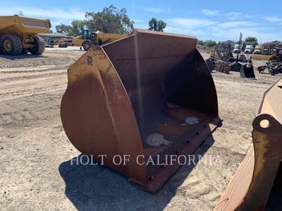 Rockland 950M, 6.5 YD, 120 INCH, PIN ON, LIGHT MATERIAL BKT. Bucket