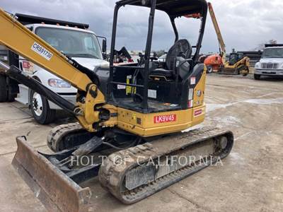 Caterpillar 305 Excavator