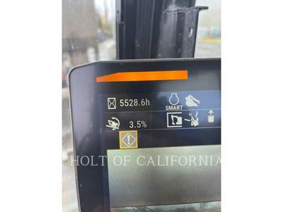 Caterpillar 320 Excavator