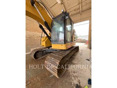 Caterpillar 325 2D Excavator