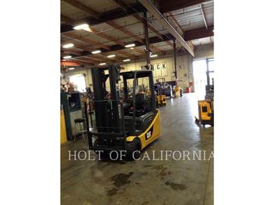 Caterpillar 2ET4000 Forklift
