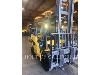 Caterpillar DP40N1 Forklift