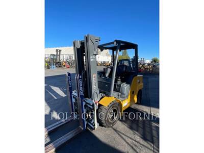 Caterpillar DPH30N Forklift