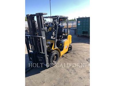 Caterpillar GP25N Forklift
