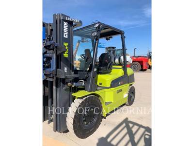 Clark C40L Forklift