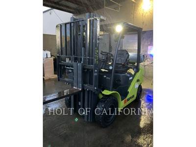 Clark S25L Forklift
