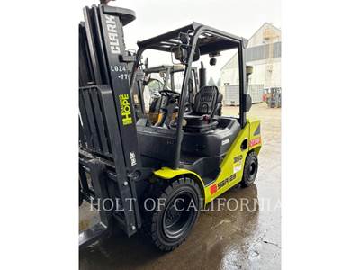 Clark S35D Forklift