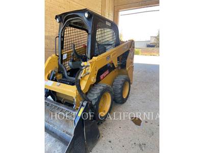 Caterpillar 226D Skid Steer