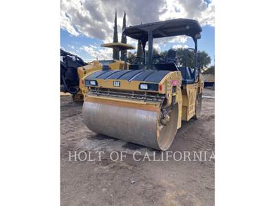 Caterpillar CB13 Tandem Vibratory Roller
