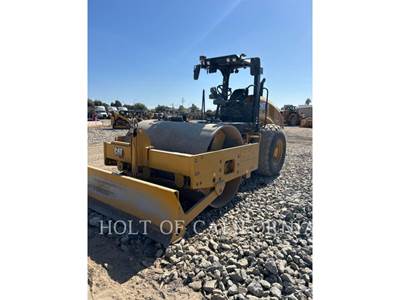 Caterpillar CS56B Smooth Drum Roller Compactor