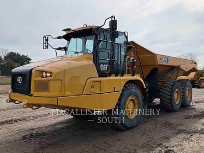 Caterpillar 725 Articulated Truck