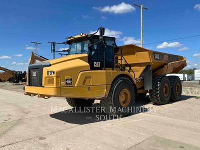Caterpillar 740GC Articulated Truck