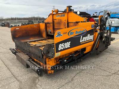 LeeBoy 8510 Asphalt Paver