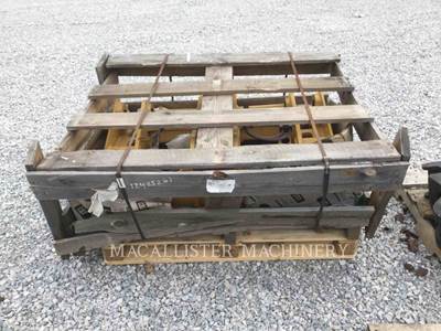 Caterpillar 924K ISOQC Coupler