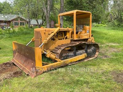 Caterpillar D6C Dozer