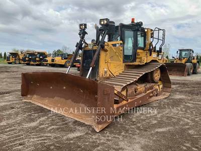 Caterpillar D6T Dozer