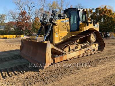 Caterpillar D6T Dozer