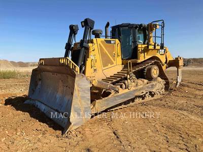 Caterpillar D8T Dozer