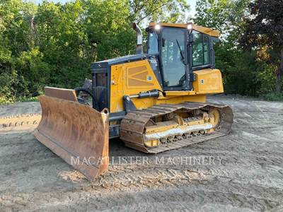 John Deere 700LLGP Dozer