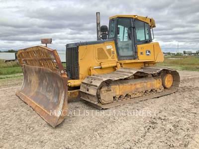 John Deere 850J Dozer
