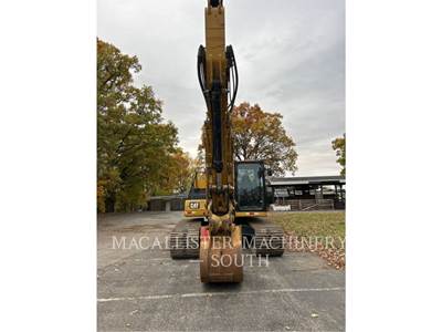 Caterpillar 323 Excavator