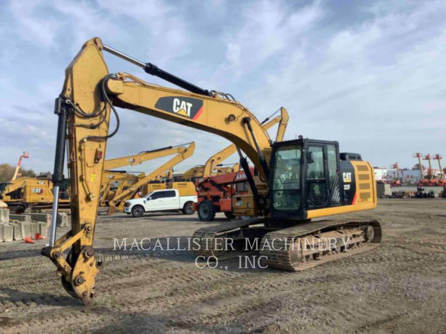 2015 Caterpillar 323FL Excavator For Sale, 3,400 Hours Indianapolis
