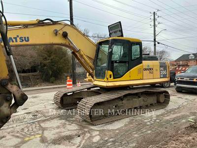 Komatsu PC200LC-7L Excavator