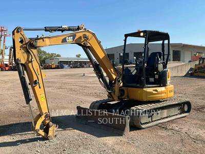 Caterpillar 305E2 CR Mini Hydraulic Excavator