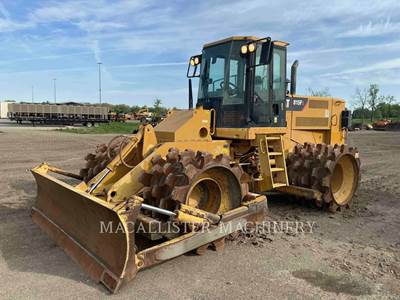 Caterpillar 815F2 Soil Compactor