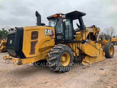 Caterpillar RM400 Reclaimer