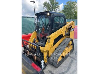 Caterpillar 239D Compact Track Loader