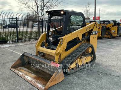 Caterpillar 239D Compact Track Loader