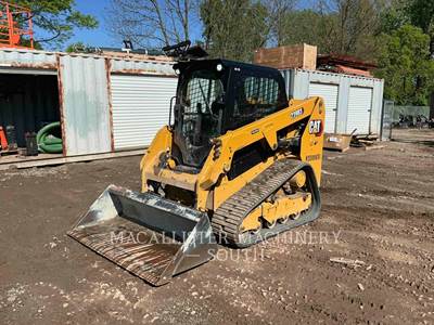 Caterpillar 239D3 Compact Track Loader
