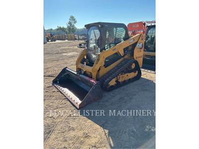 Caterpillar 239D3 Compact Track Loader