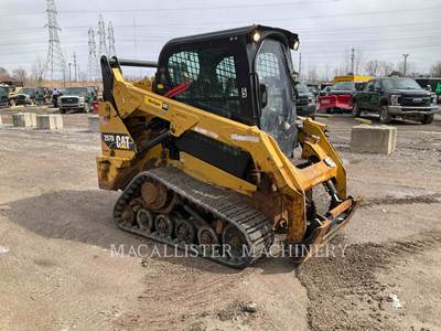 Caterpillar 257D Compact Track Loader