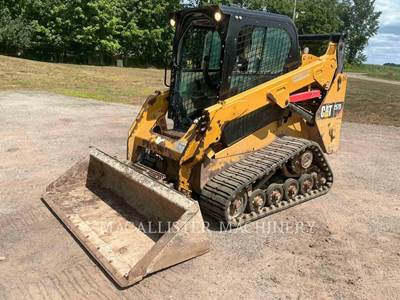Caterpillar 257D Compact Track Loader