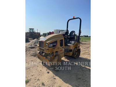Caterpillar CB24B Tandem Vibratory Roller Compactor