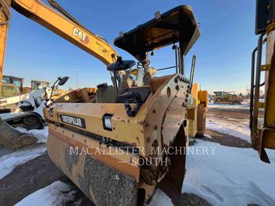 Caterpillar CB54 Tandem Vibratory Roller