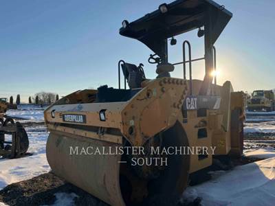 Caterpillar CB54 Tandem Vibratory Roller