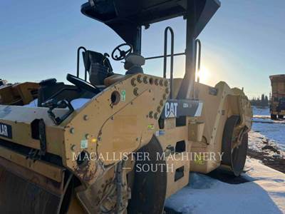 Caterpillar CB54 Tandem Vibratory Roller