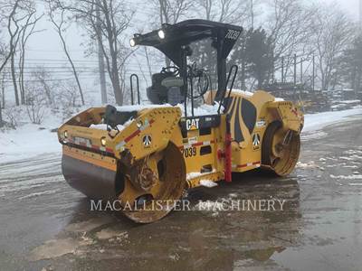 Caterpillar CB54 XW Tandem Vibratory Roller