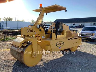 Weiler C307A Smooth Drum Roller Compactor