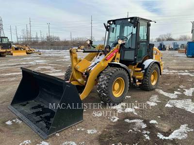Caterpillar 908 Wheel Loader