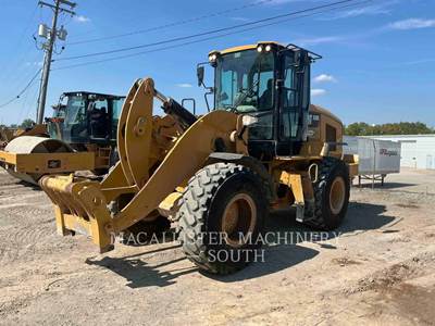 Caterpillar 930M Wheel Loader