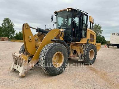 Caterpillar 930M Wheel Loader