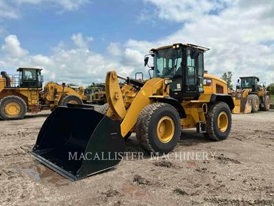Caterpillar 938M Wheel Loader