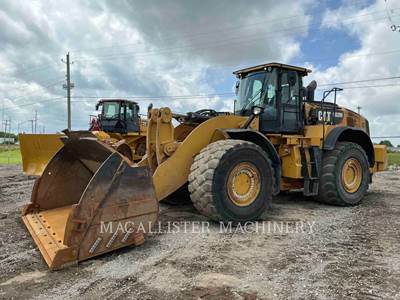 Caterpillar 982M Wheel Loader