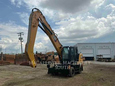 Caterpillar MH3022 Wheeled Excavator