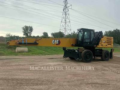 Caterpillar MH3040 Wheeled Excavator