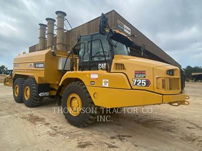 Caterpillar 725 Articulated Truck